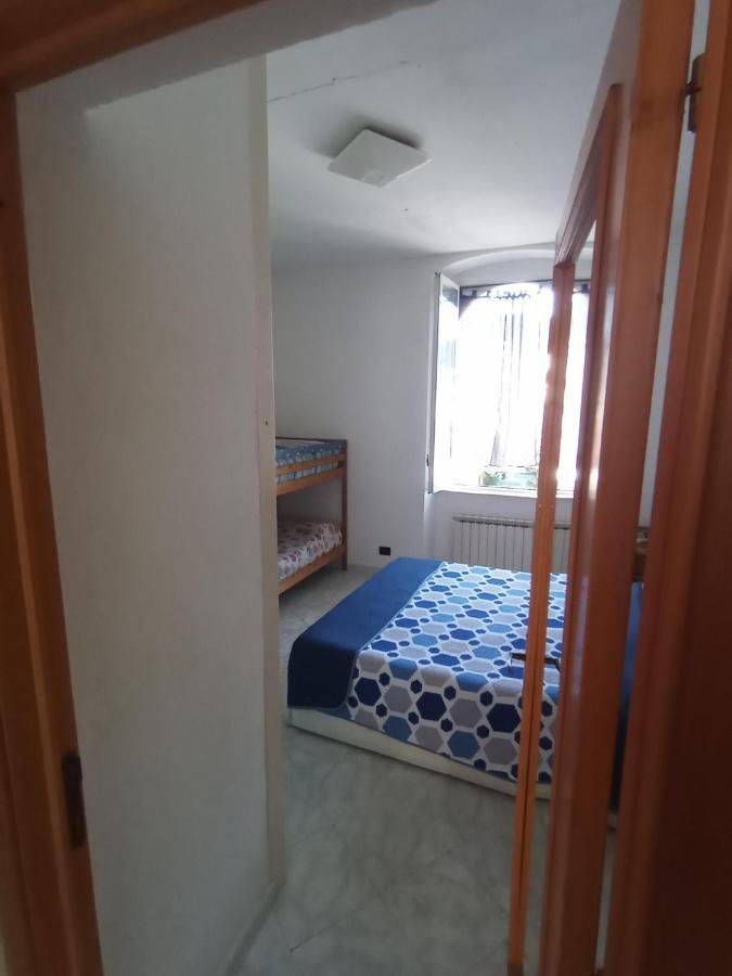 Casa Albarosa, 10 Min Walk Train Station, Free Parking.