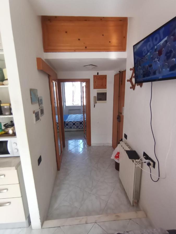 Casa Albarosa, 10 Min Walk Train Station, Free Parking. Apartment *