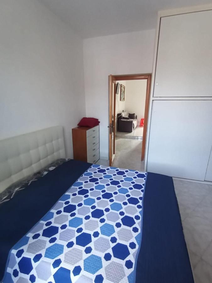 Apartment Casa Albarosa, 10 Min Walk Train Station, Free Parking. *